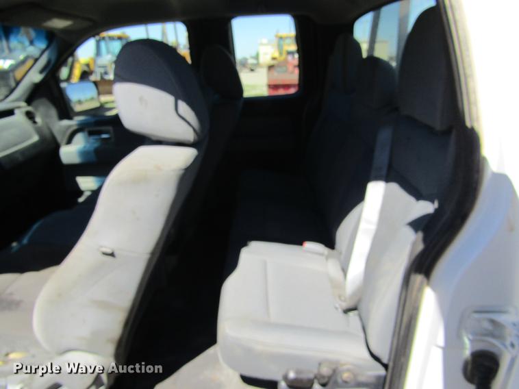 image for item DD5684 2011 Ford F150 XL SuperCab pickup truck