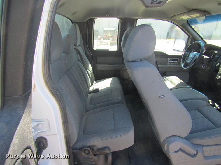 image for item DD5684 2011 Ford F150 XL SuperCab pickup truck