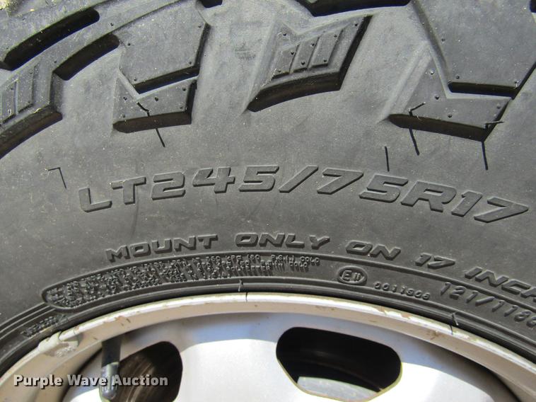 image for item DD5684 2011 Ford F150 XL SuperCab pickup truck