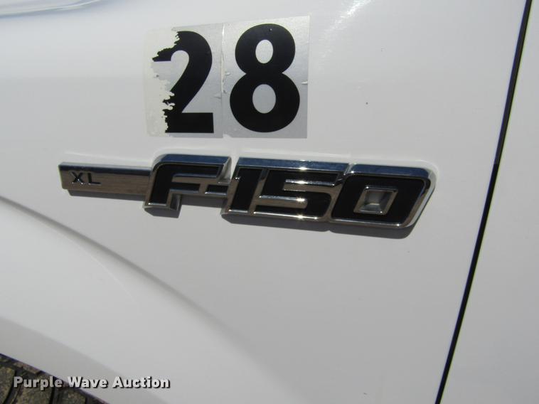 image for item DD5684 2011 Ford F150 XL SuperCab pickup truck