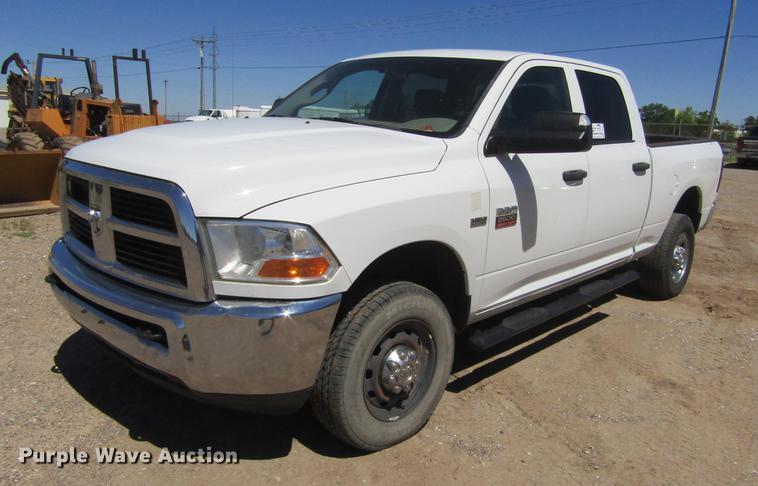 image for item DD5685 2012 Dodge Ram 2500 Crew Cab pickup truck
