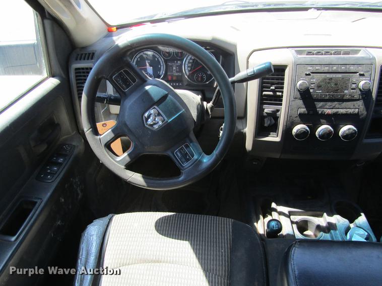 image for item DD5685 2012 Dodge Ram 2500 Crew Cab pickup truck