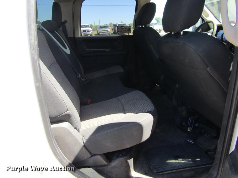 image for item DD5685 2012 Dodge Ram 2500 Crew Cab pickup truck