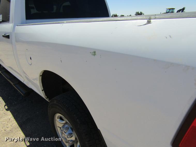 image for item DD5685 2012 Dodge Ram 2500 Crew Cab pickup truck