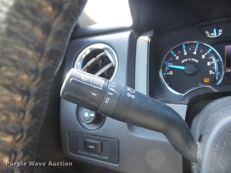 image for item DD7176 2012 Ford F150 XLT SuperCab pickup truck