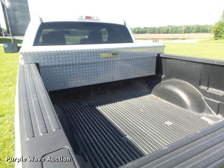 image for item DD7176 2012 Ford F150 XLT SuperCab pickup truck