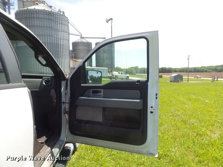 image for item DD7177 2011 Ford F150 XLT SuperCab pickup truck