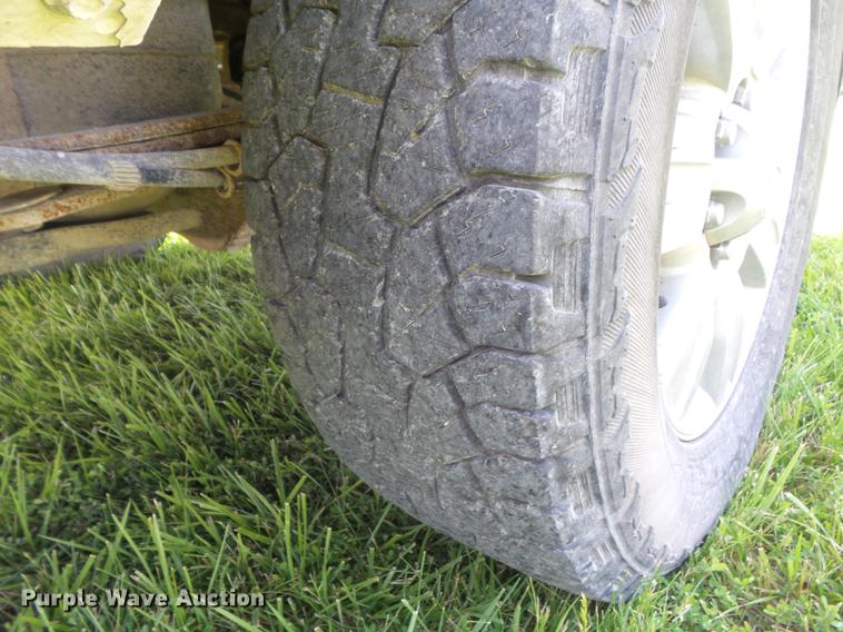 image for item DD7177 2011 Ford F150 XLT SuperCab pickup truck