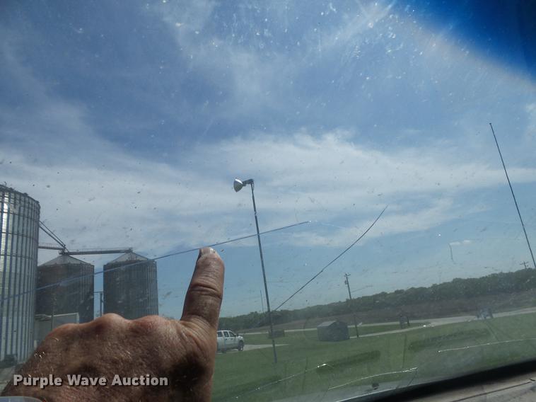 image for item DD7178 2004 Ford F150 XL SuperCab pickup truck