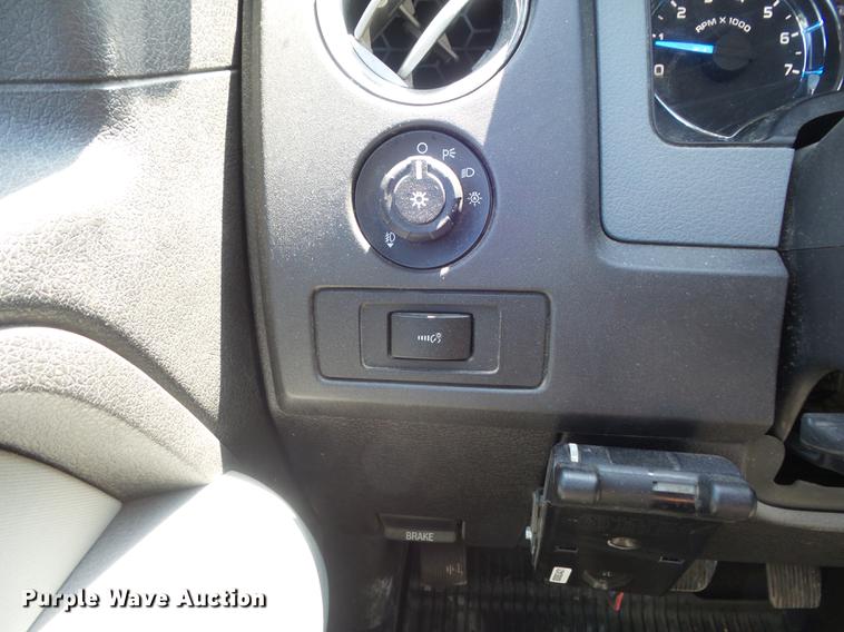 image for item DD7179 2012 Ford F150 XLT SuperCab pickup truck