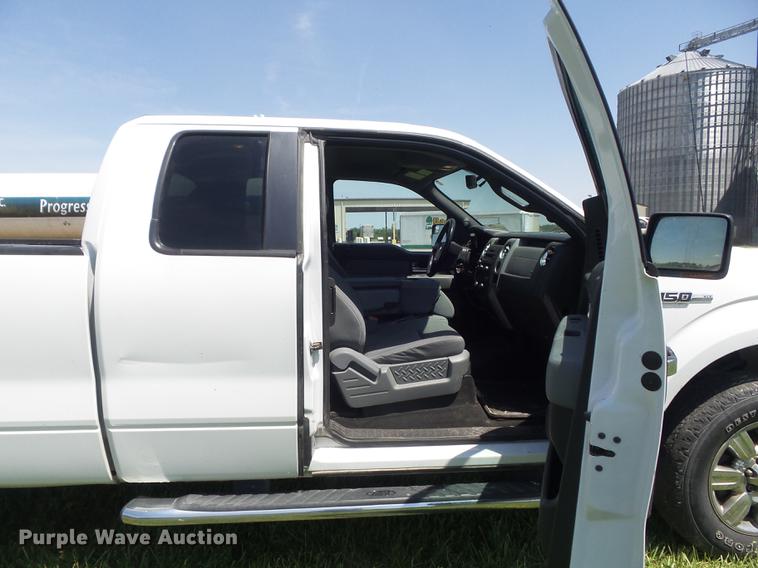 image for item DD7179 2012 Ford F150 XLT SuperCab pickup truck