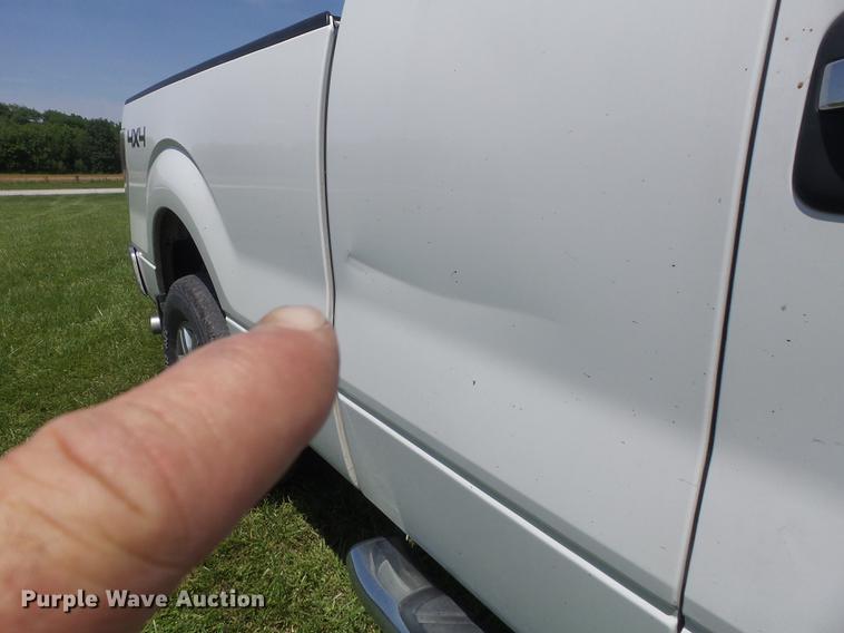 image for item DD7179 2012 Ford F150 XLT SuperCab pickup truck