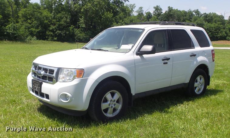 image for item DD7180 2009 Ford Escape XLT SUV