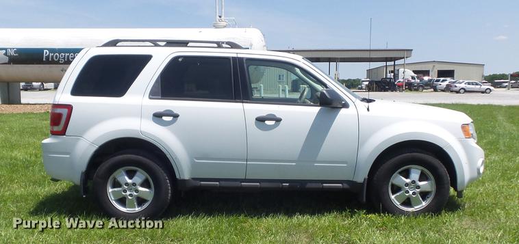 image for item DD7180 2009 Ford Escape XLT SUV