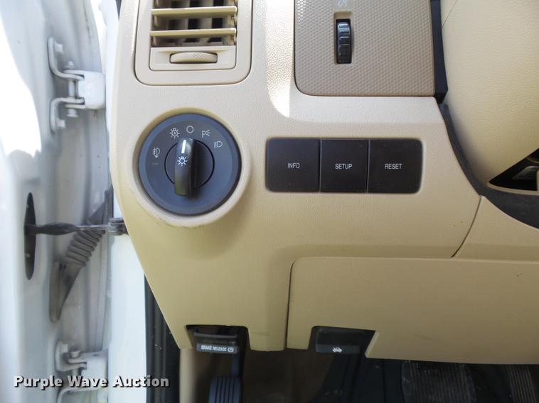 image for item DD7180 2009 Ford Escape XLT SUV