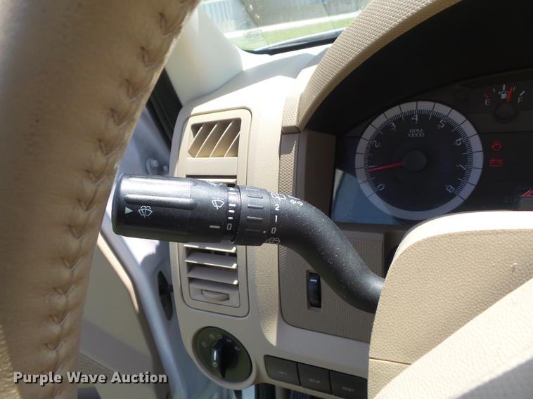 image for item DD7180 2009 Ford Escape XLT SUV