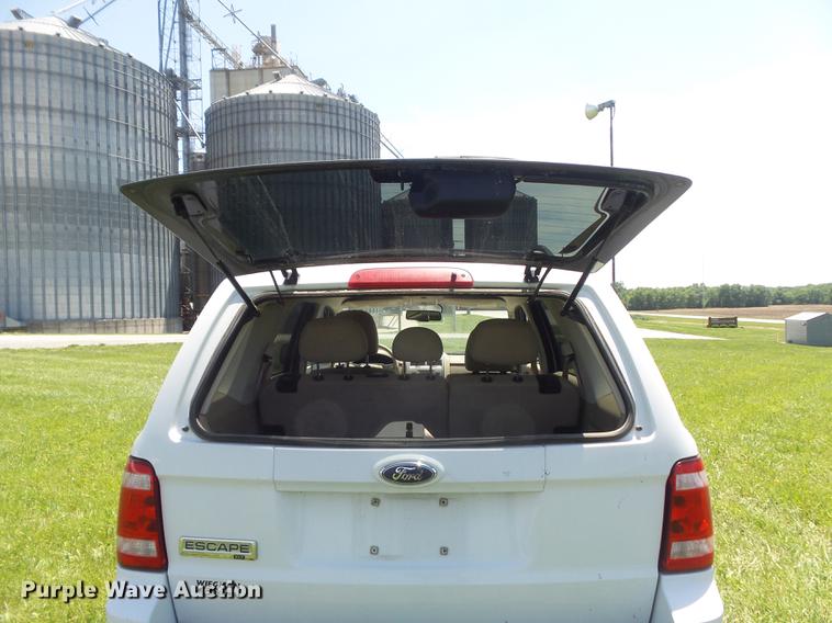 image for item DD7180 2009 Ford Escape XLT SUV