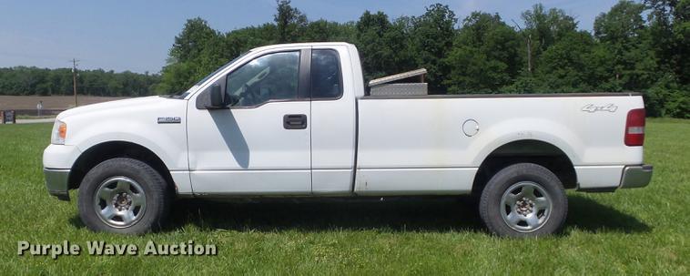 image for item DD7182 2005 Ford F150 XLT pickup truck