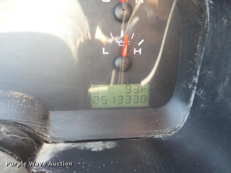 image for item DD7182 2005 Ford F150 XLT pickup truck