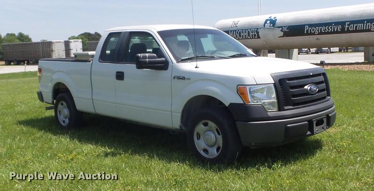 image for item DD7184 2009 Ford F150 XL SuperCab pickup truck