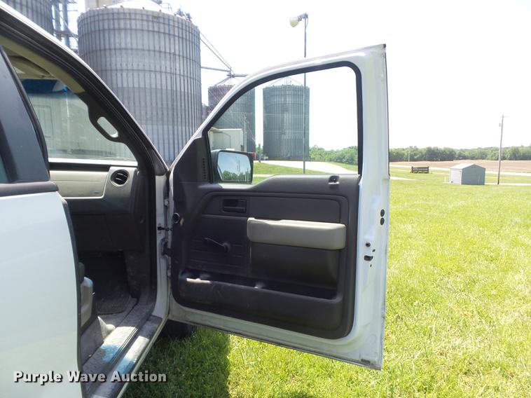 image for item DD7184 2009 Ford F150 XL SuperCab pickup truck