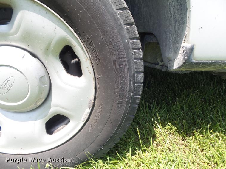 image for item DD7184 2009 Ford F150 XL SuperCab pickup truck