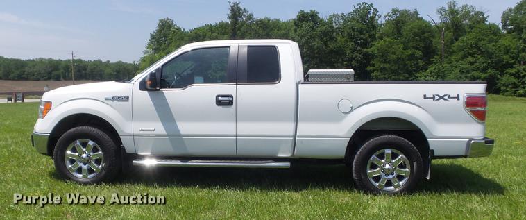 image for item DD7185 2013 Ford F150 XLT SuperCab pickup truck