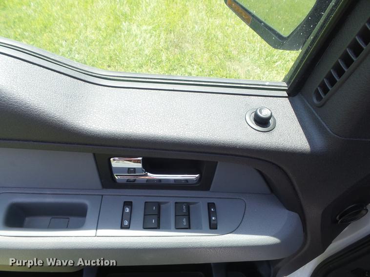 image for item DD7185 2013 Ford F150 XLT SuperCab pickup truck