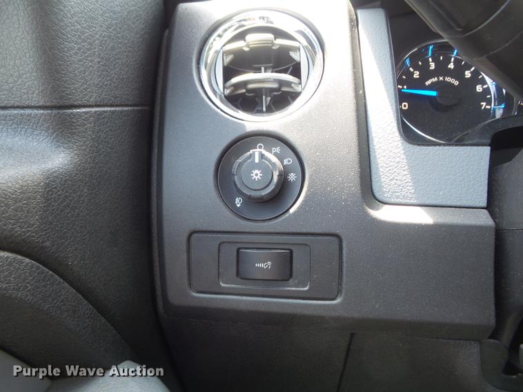 image for item DD7185 2013 Ford F150 XLT SuperCab pickup truck
