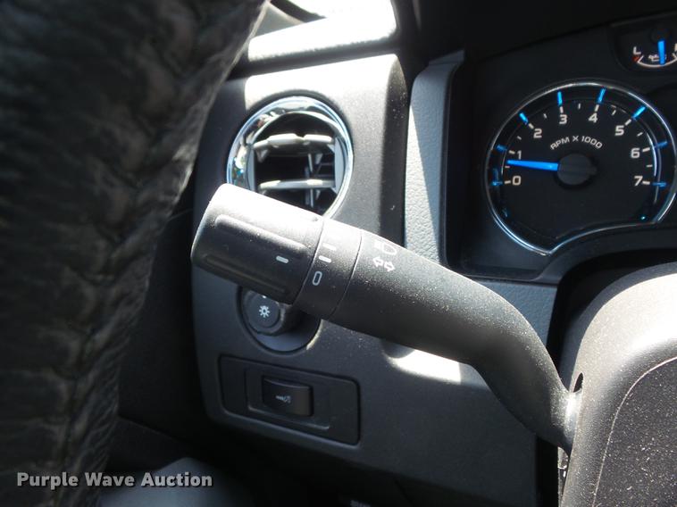 image for item DD7185 2013 Ford F150 XLT SuperCab pickup truck