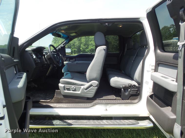 image for item DD7185 2013 Ford F150 XLT SuperCab pickup truck