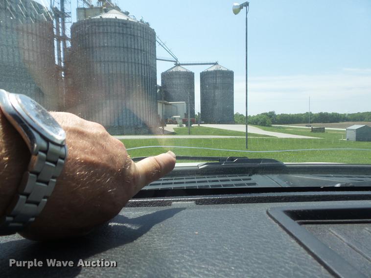 image for item DD7185 2013 Ford F150 XLT SuperCab pickup truck