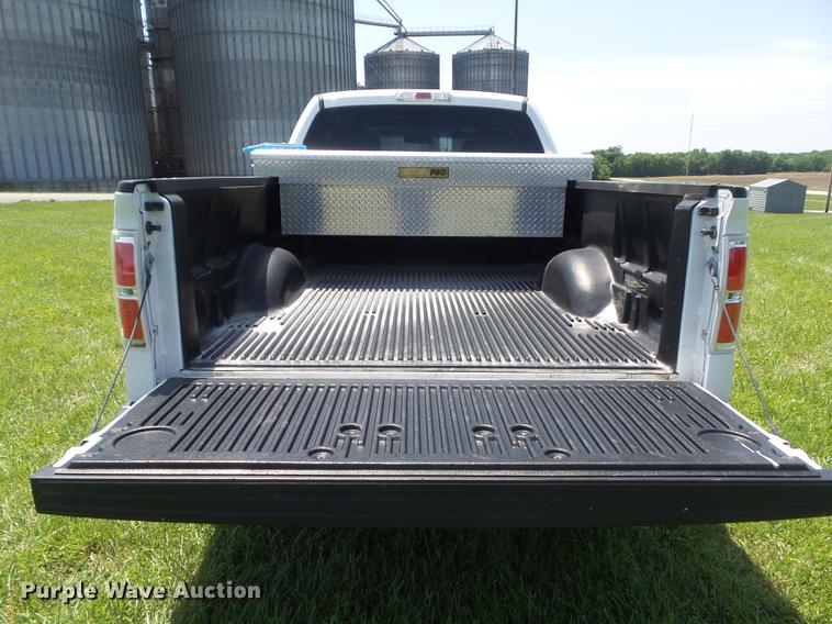 image for item DD7185 2013 Ford F150 XLT SuperCab pickup truck