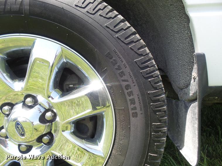 image for item DD7185 2013 Ford F150 XLT SuperCab pickup truck