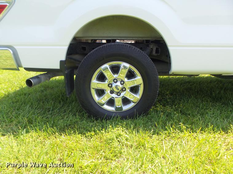 image for item DD7185 2013 Ford F150 XLT SuperCab pickup truck