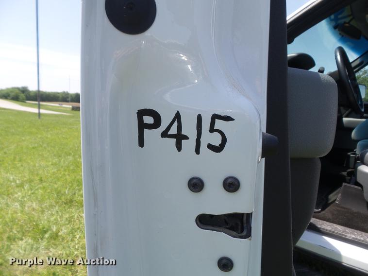 image for item DD7185 2013 Ford F150 XLT SuperCab pickup truck