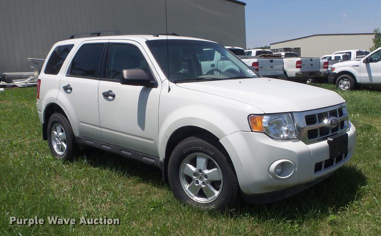 image for item DD7186 2011 Ford Escape XLT SUV
