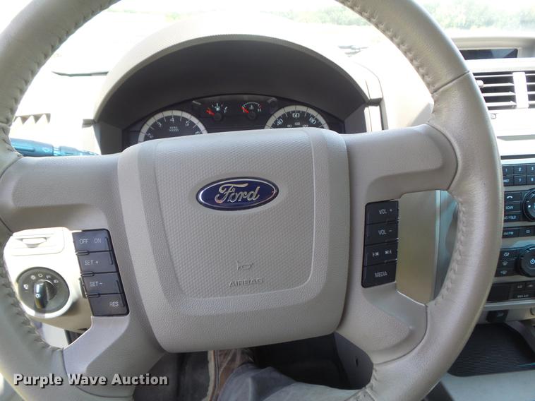image for item DD7186 2011 Ford Escape XLT SUV