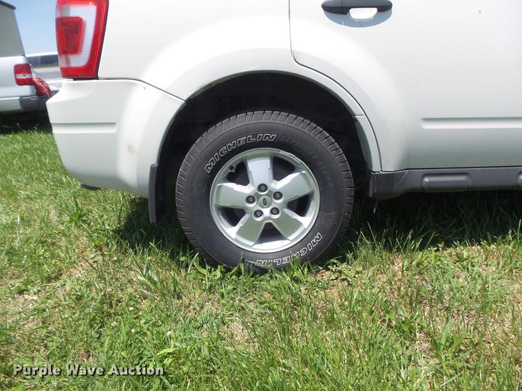 image for item DD7186 2011 Ford Escape XLT SUV