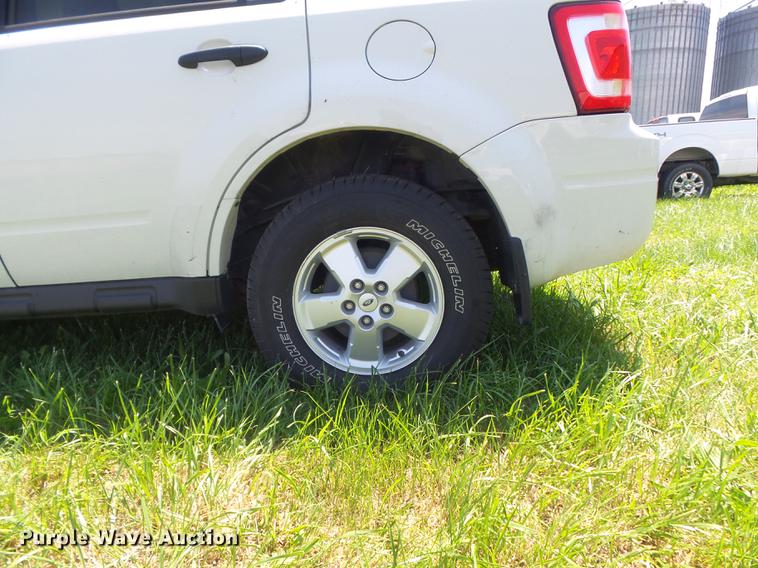 image for item DD7186 2011 Ford Escape XLT SUV