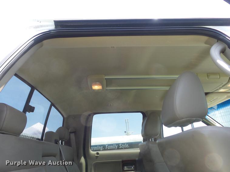 image for item DD7187 2005 Ford F150 Lariat SuperCrew pickup truck