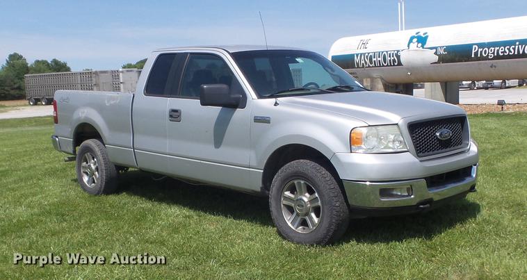 image for item DD7189 2005 Ford F150 XLT SuperCab pickup truck
