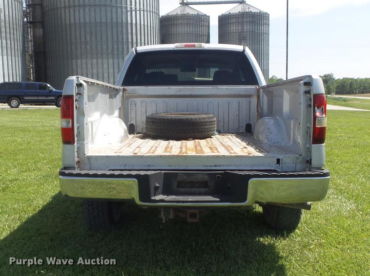 image for item DD7189 2005 Ford F150 XLT SuperCab pickup truck