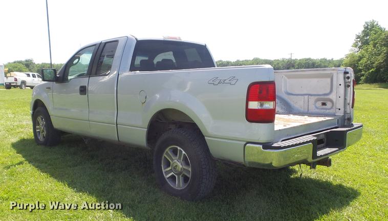 image for item DD7189 2005 Ford F150 XLT SuperCab pickup truck