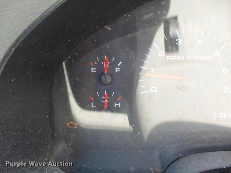 image for item DD7189 2005 Ford F150 XLT SuperCab pickup truck