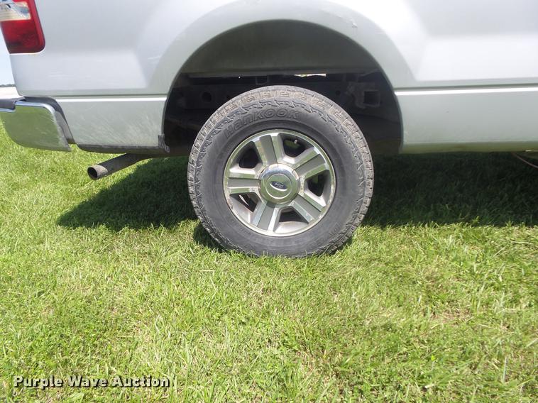 image for item DD7189 2005 Ford F150 XLT SuperCab pickup truck