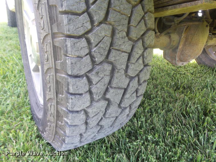 image for item DD7189 2005 Ford F150 XLT SuperCab pickup truck