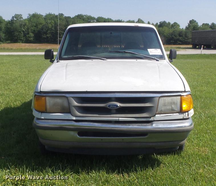 image for item DD7190 1997 Ford Ranger XLT pickup truck