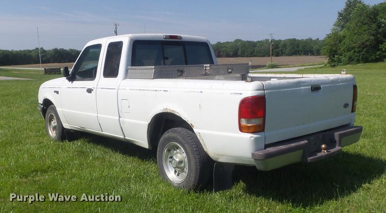 image for item DD7190 1997 Ford Ranger XLT pickup truck