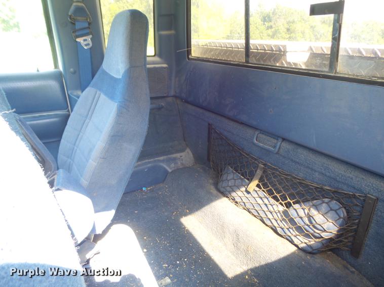 image for item DD7190 1997 Ford Ranger XLT pickup truck